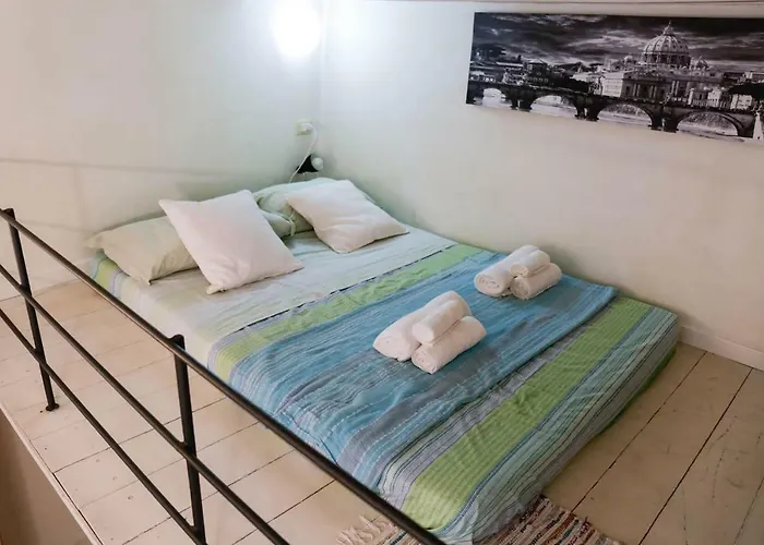 Domus Titiana Amazing In Trastevere Апартаменты Рим