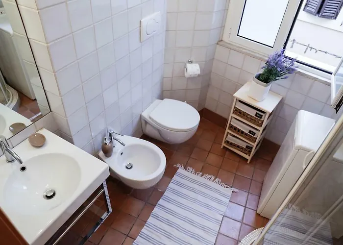 Domus Titiana Amazing In Trastevere Апартаменты *